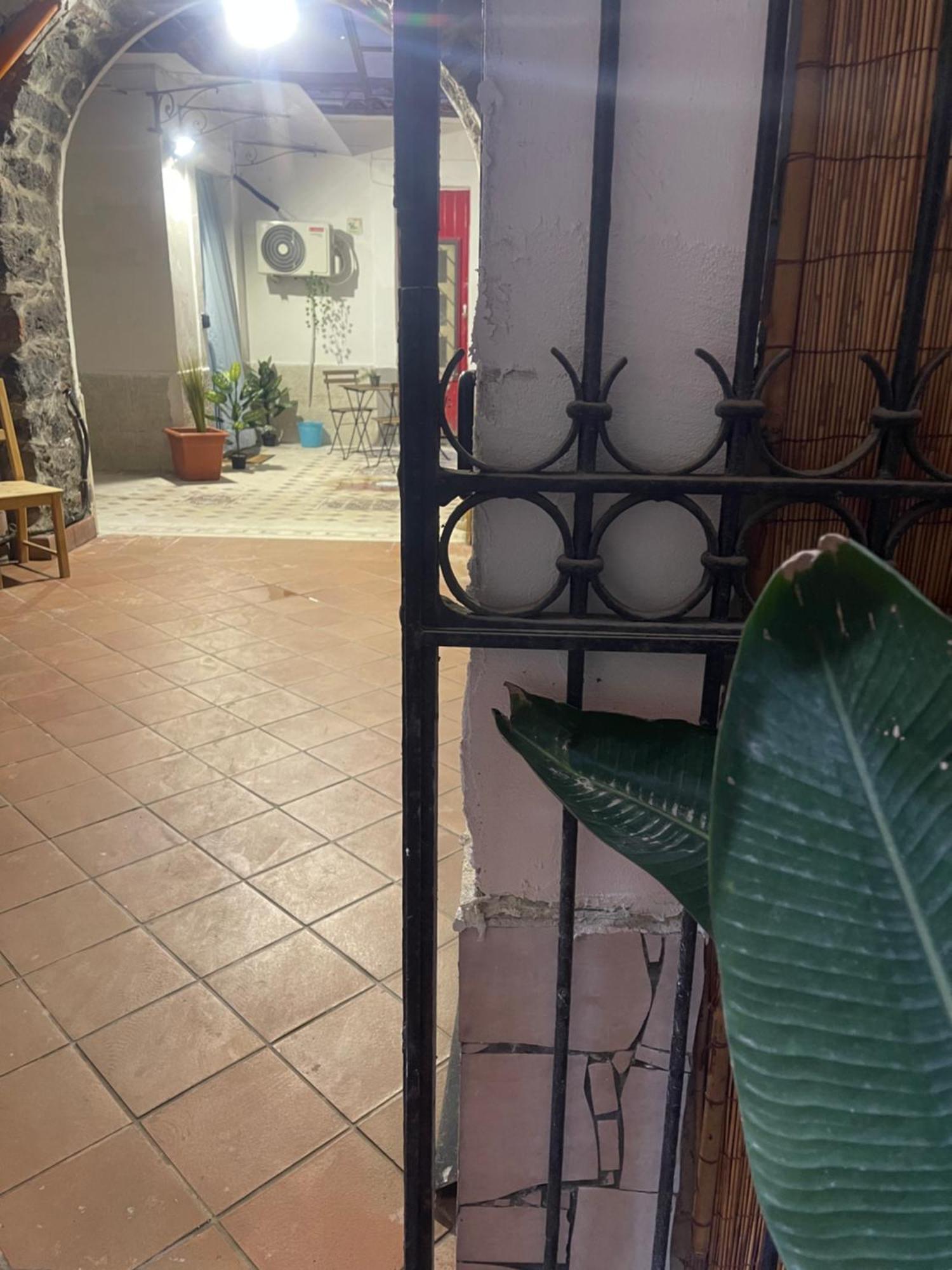 Cortile Corsica 13 Apartment Catania Exterior photo